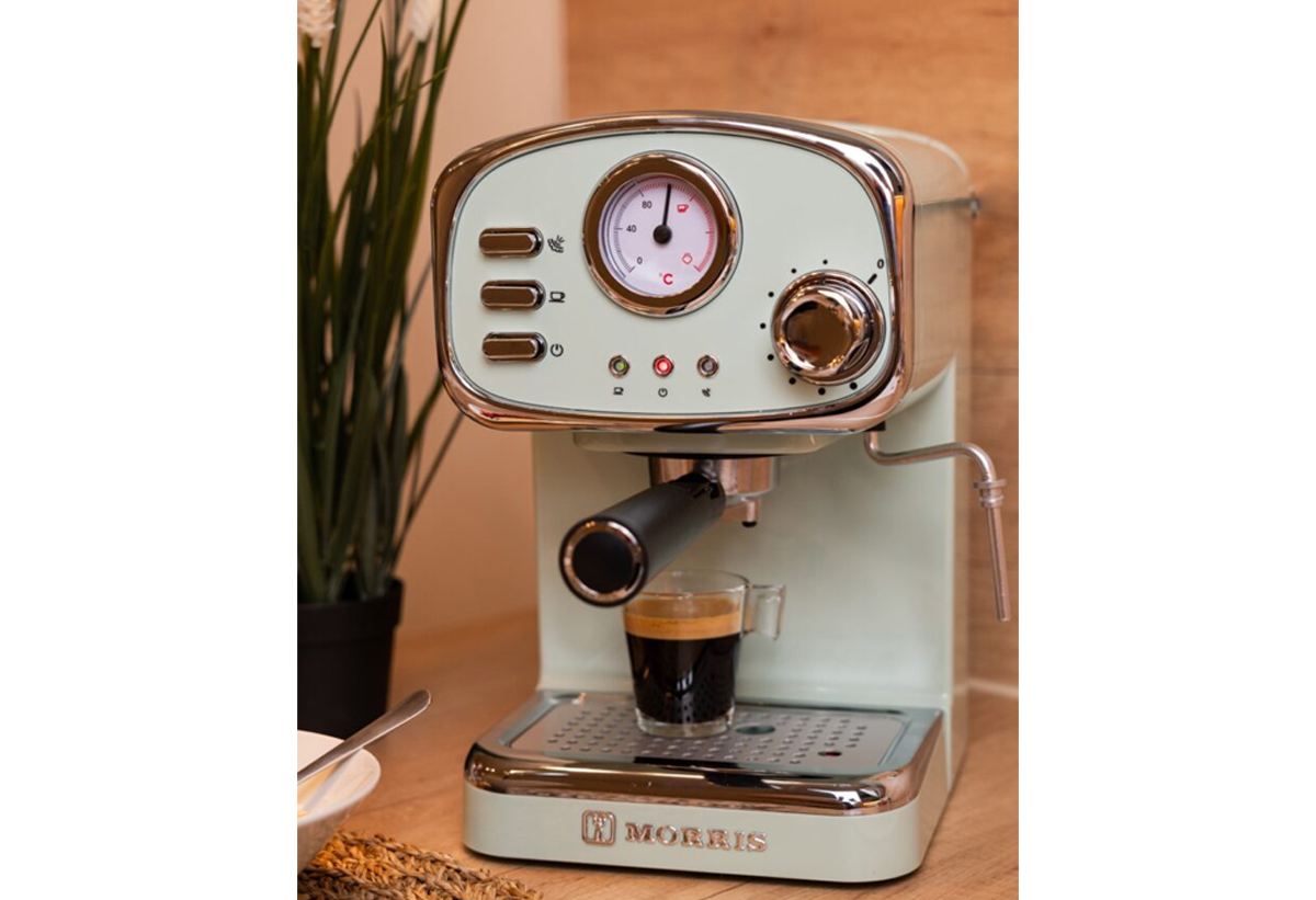 Απεικονίζεται η καφετιέρα